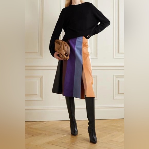 Salvatore Ferragamo Dresses & Skirts - NWT Salvatore Ferragamo Authentic Paneled leather & suede midi skirt Black Sz 8